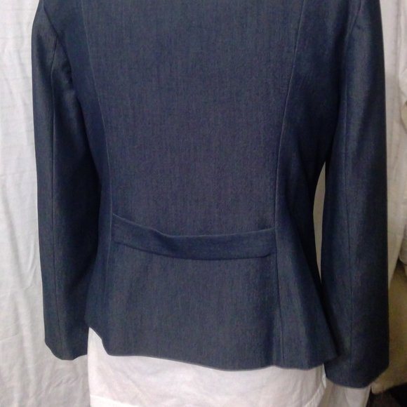 Signature by Larry Levine Size Light Weight Denim Skirt Suit - Picture 3 of 13